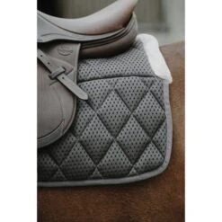 EQUITHÈME Schabracke Pro Air Vielseitig Choco Warmblut -Pferdebedarf Verkauf ekkia z08298 204 922 011 det1.66f887