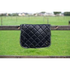 HB Ruitersport Vielseitigkeit Der Schabracke Showtime 3333 Met Logo Mit Logo Schwarz Warmblut