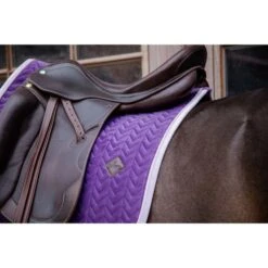 Kentucky Horsewear Kentucky Dressur Satteldecke Classic Konstrast Violett Warmblut -Pferdebedarf Verkauf kentucky 221013 18.b0d77b