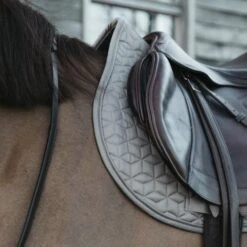 Kentucky Horsewear Kentucky Schabracke Classic Springen Navy Warmblut -Pferdebedarf Verkauf kentucky 485a0163 564c22e810080218547dfa1c1093aa08 article photobook l.9b063f 1