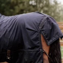 Kentucky Horsewear Kentucky Turnout Rug All Weather Waterproof Classic 150g Navy 25 Kentucky Horsewear Kentucky Turnout Rug All Weather Waterproof Classic 150g Navy -Pferdebedarf Verkauf kentucky 485a4497.1d13ab